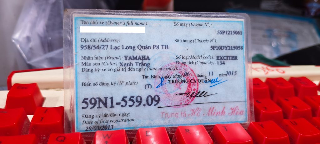 Cà vẹt xe bị đánh rơi biển số 59N1-559.09